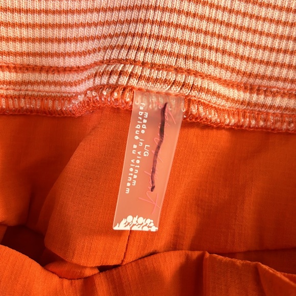 NWOT! FP Free People Movement Cascade Flares Sz XS/Large - Picture 12 of 12